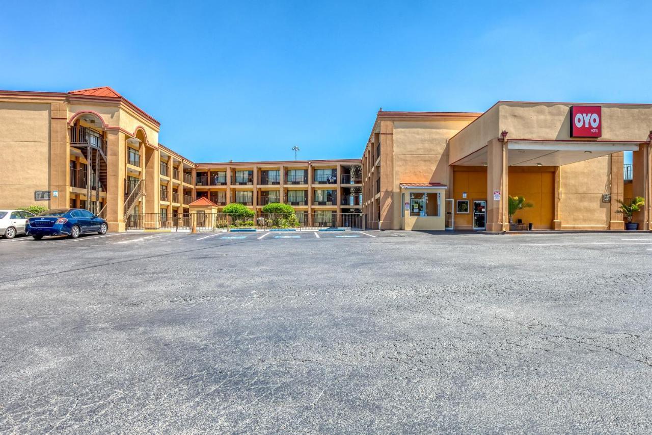 Oyo Hotel Decatur I-20 East & Wesley Club Dr Экстерьер фото